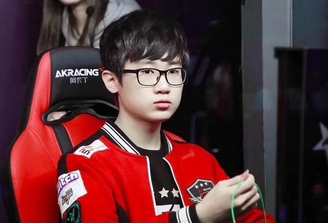 SKT不断突破！，Ming连续十场比赛得分超过重要助攻比赛高潮迭起的简单介绍-开云官网首页