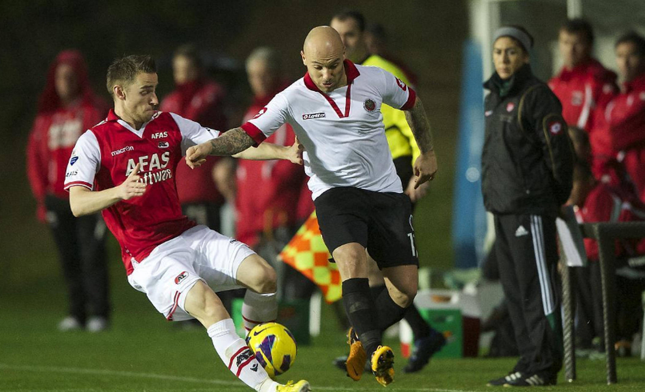 集结日荷甲焦点战；罗马复出首秀；压力陡增；阵容厚度经受考验的简单介绍-开云